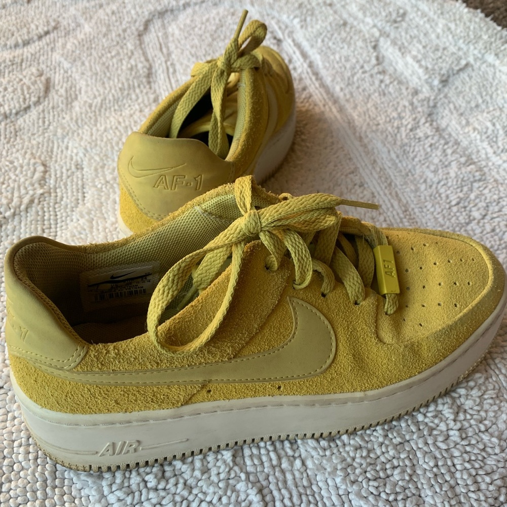 Cute suede platform Nike AF1s!